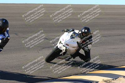 media/Jan-09-2022-SoCal Trackdays (Sun) [[2b1fec8404]]/Bowl (1015am)/